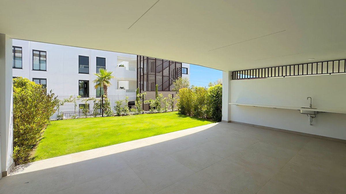 2 Bed Apartment for sale in Cancelada Costa Del Sol, Málaga, Spain