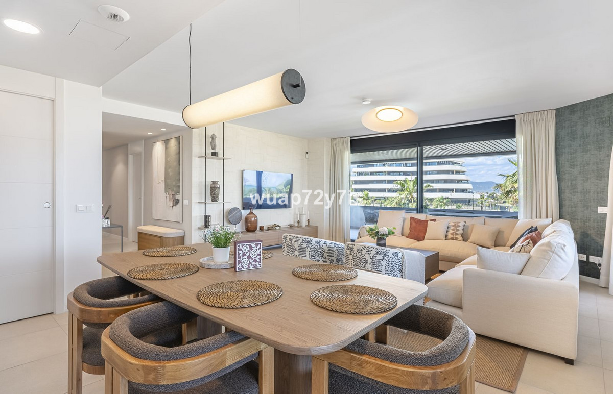 4 Bed Apartment for sale in Torremolinos Costa Del Sol, Málaga, Spain