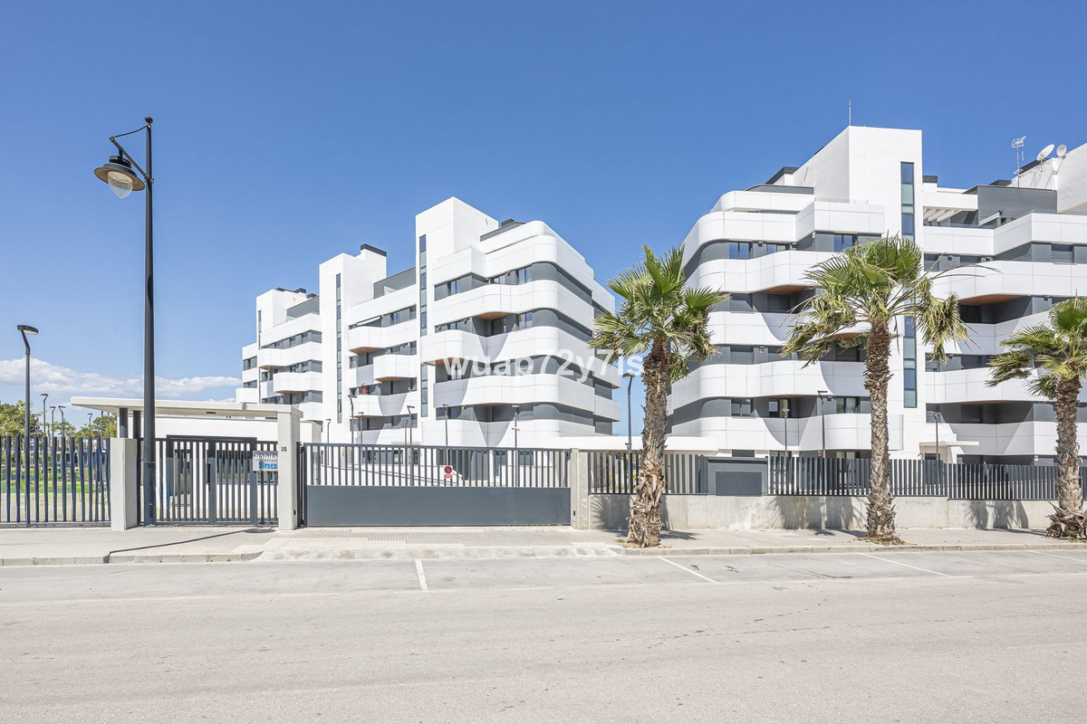 4 Bed Apartment for sale in Torremolinos Costa Del Sol, Málaga, Spain