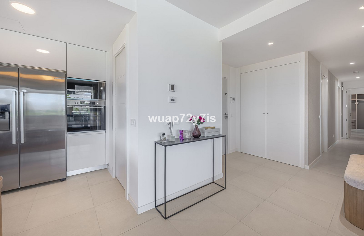 4 Bed Apartment for sale in Torremolinos Costa Del Sol, Málaga, Spain