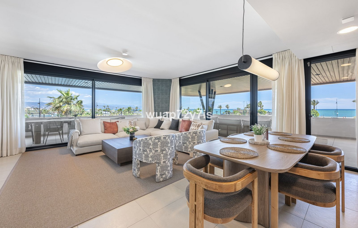 4 Bed Apartment for sale in Torremolinos Costa Del Sol, Málaga, Spain