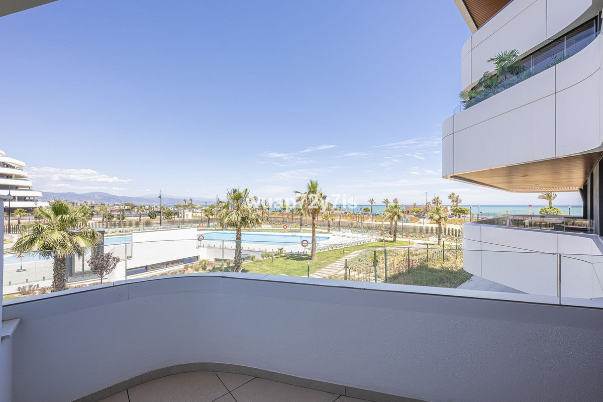 4 Bed Apartment for sale in Torremolinos Costa Del Sol, Málaga, Spain