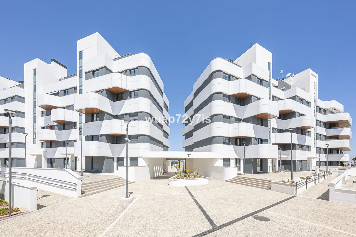 4 Bed Apartment for sale in Torremolinos Costa Del Sol, Málaga, Spain