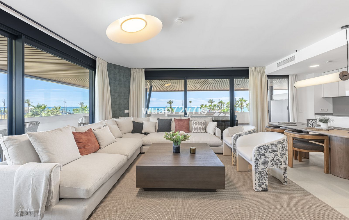 4 Bed Apartment for sale in Torremolinos Costa Del Sol, Málaga, Spain