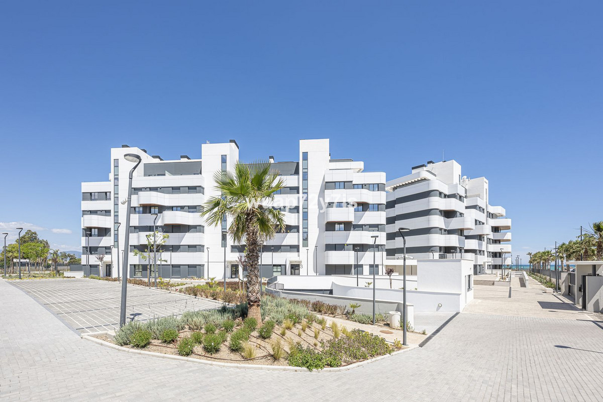 4 Bed Apartment for sale in Torremolinos Costa Del Sol, Málaga, Spain
