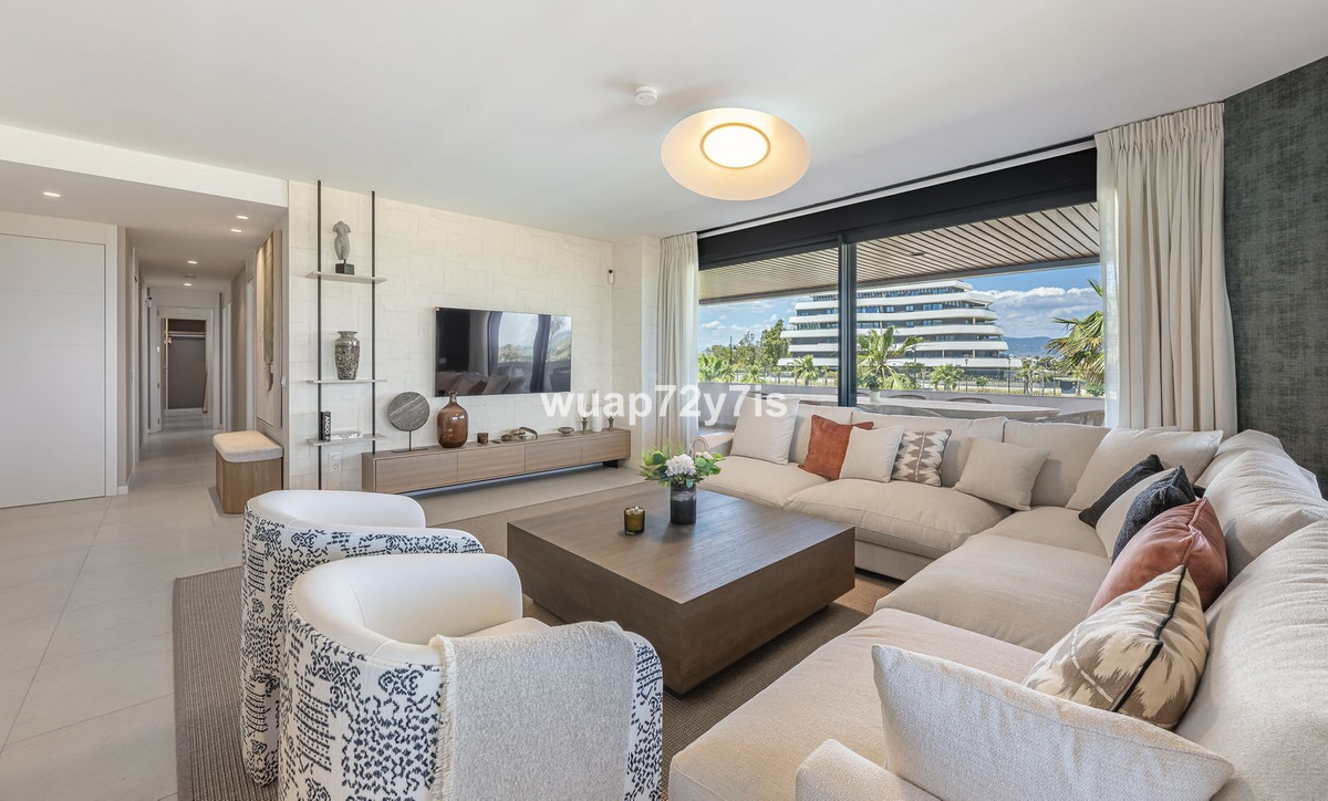 4 Bed Apartment for sale in Torremolinos Costa Del Sol, Málaga, Spain