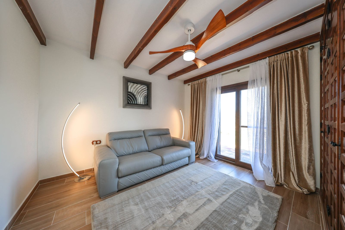 4 Bed Townhouse for sale in Guaro Costa Del Sol, Málaga, Spain
