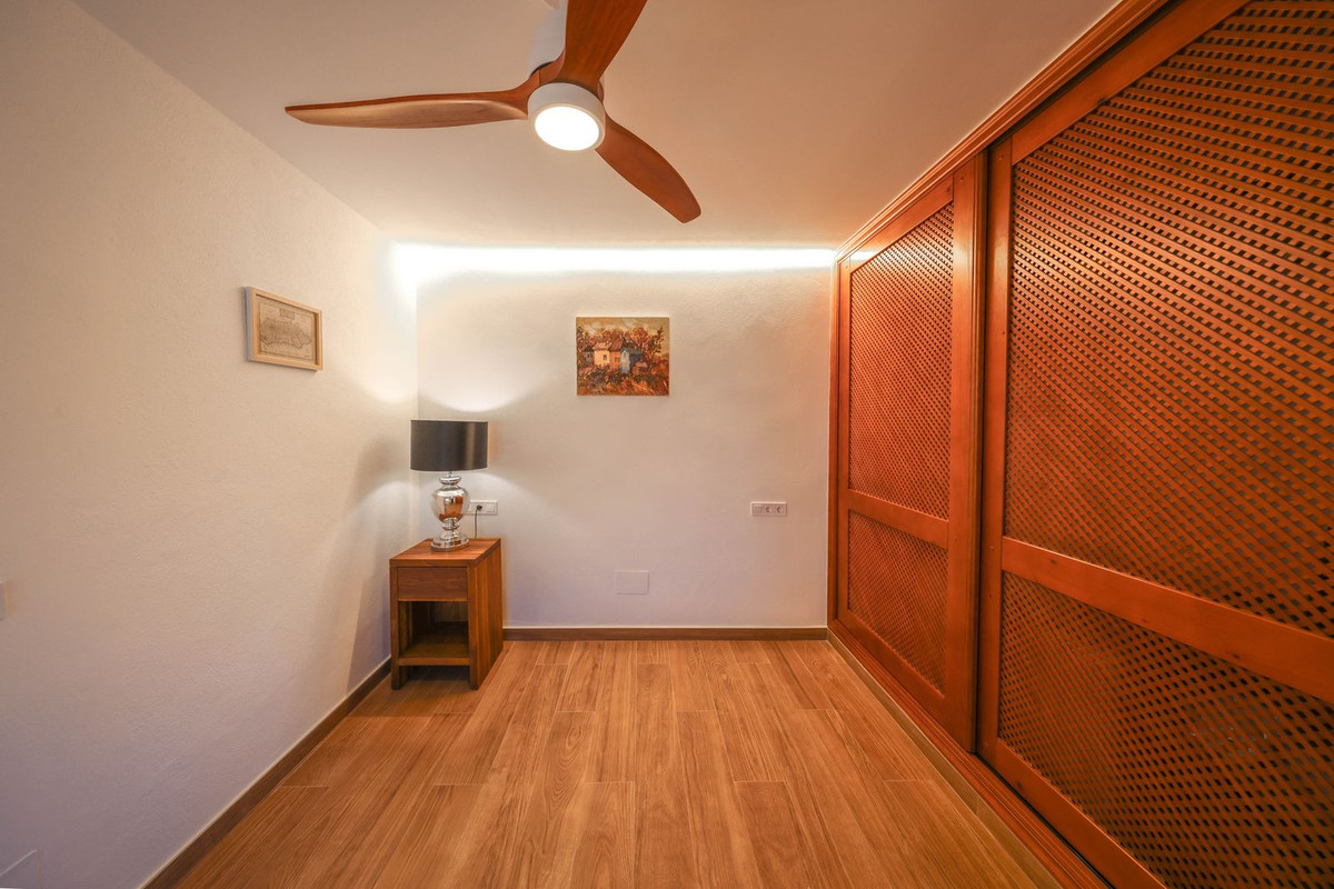 4 Bed Townhouse for sale in Guaro Costa Del Sol, Málaga, Spain