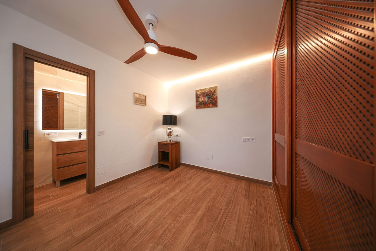 4 Bed Townhouse for sale in Guaro Costa Del Sol, Málaga, Spain
