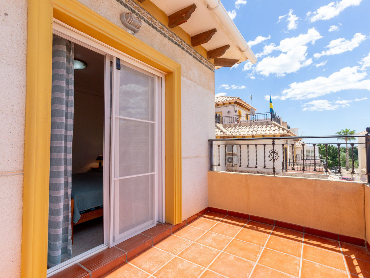 2 Bed Townhouse for sale in La Zenia Costa Blanca, Alicante, Spain