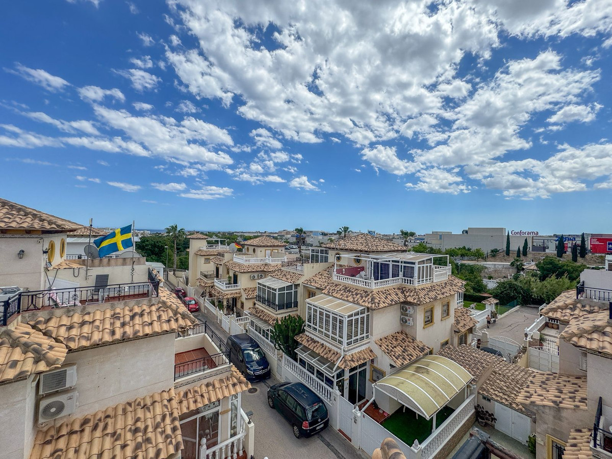 2 Bed Townhouse for sale in La Zenia Costa Blanca, Alicante, Spain