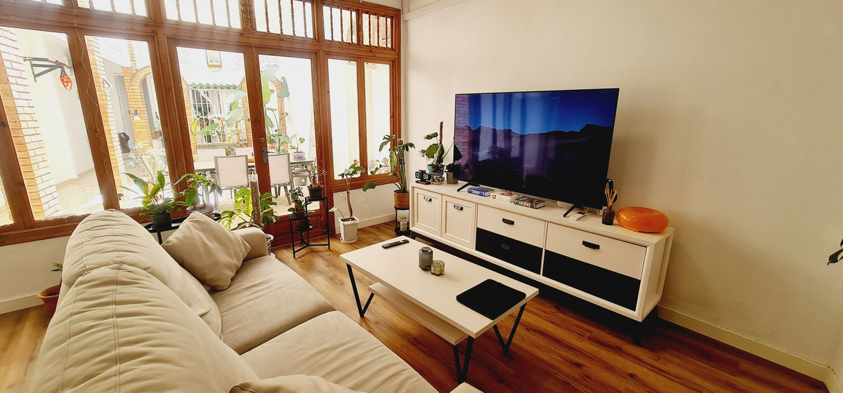 8 Bed Townhouse for sale in Antequera Costa Del Sol, Málaga, Spain
