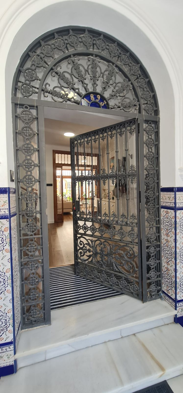 8 Bed Townhouse for sale in Antequera Costa Del Sol, Málaga, Spain