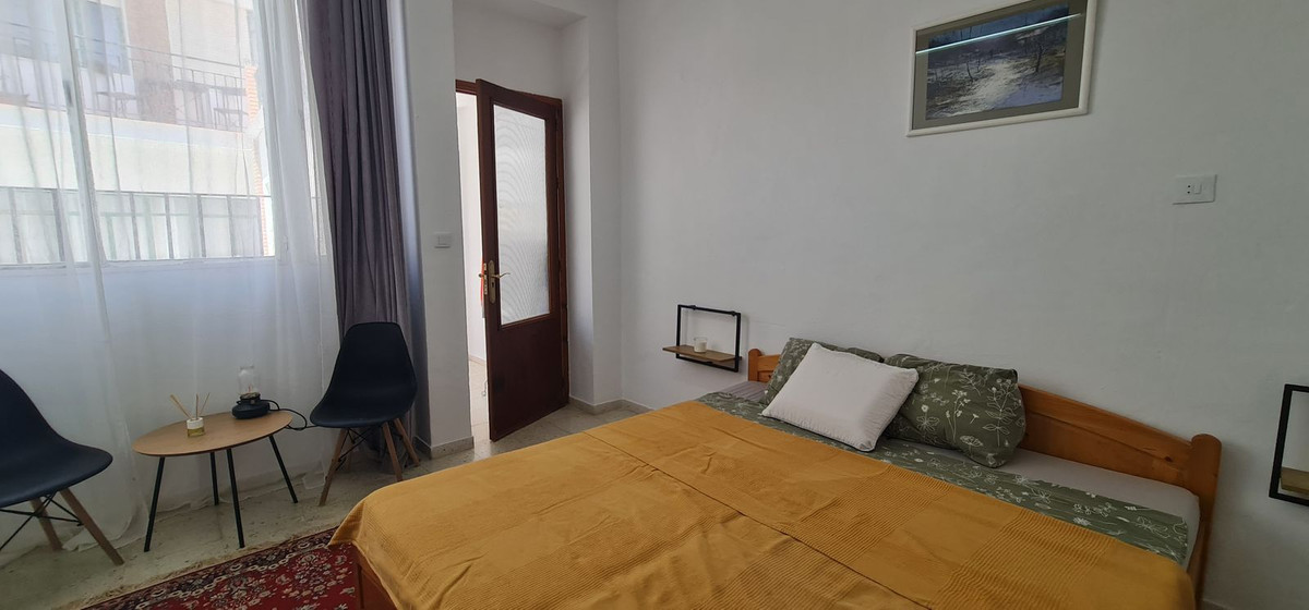 8 Bed Townhouse for sale in Antequera Costa Del Sol, Málaga, Spain