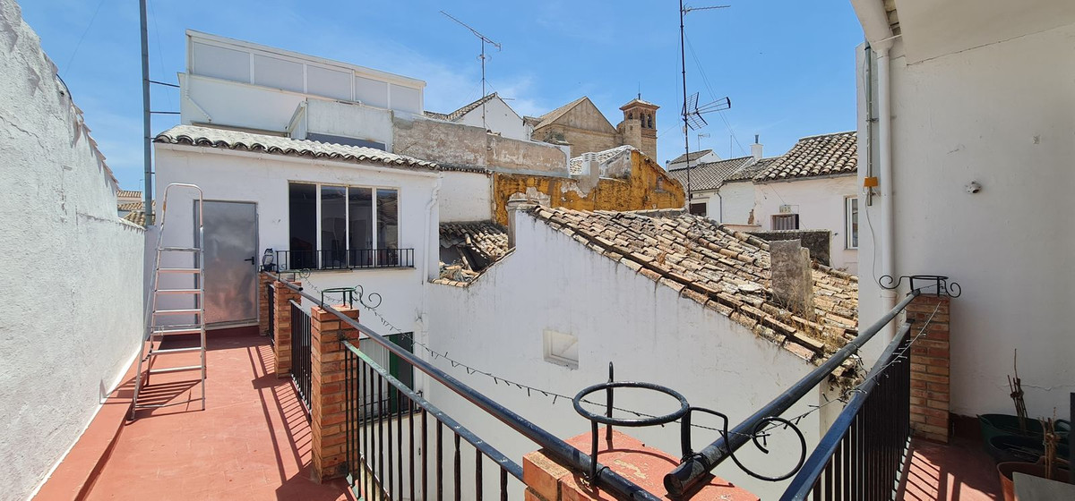 8 Bed Townhouse for sale in Antequera Costa Del Sol, Málaga, Spain