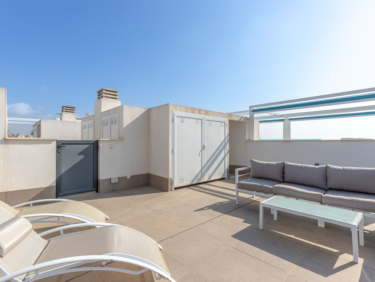 Se vende Apartamento en Planta Última de 1 dormitorios en Costa Blanca, Alicante, España