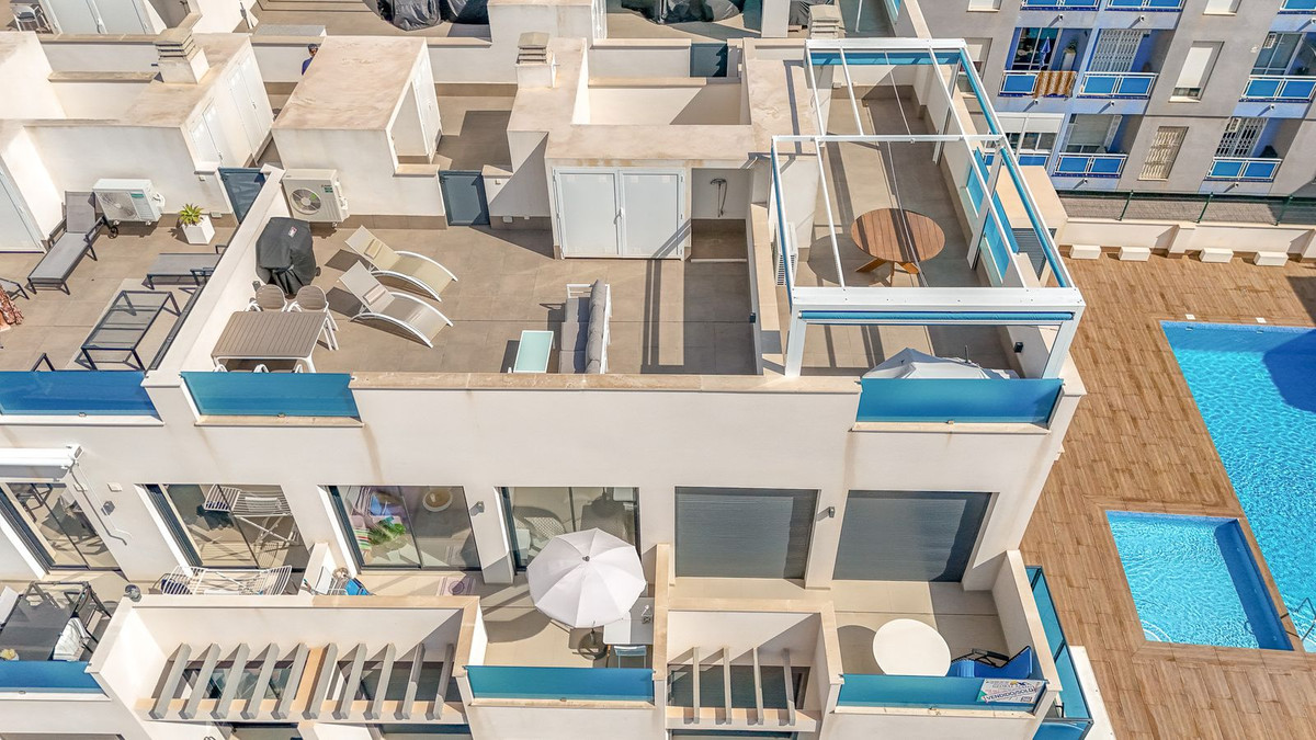 Se vende Apartamento en Planta Última de 1 dormitorios en Costa Blanca, Alicante, España