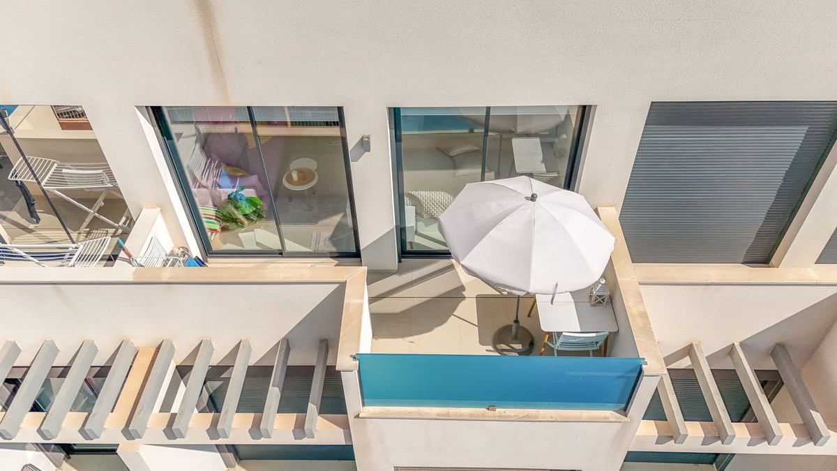Se vende Apartamento en Planta Última de 1 dormitorios en Costa Blanca, Alicante, España