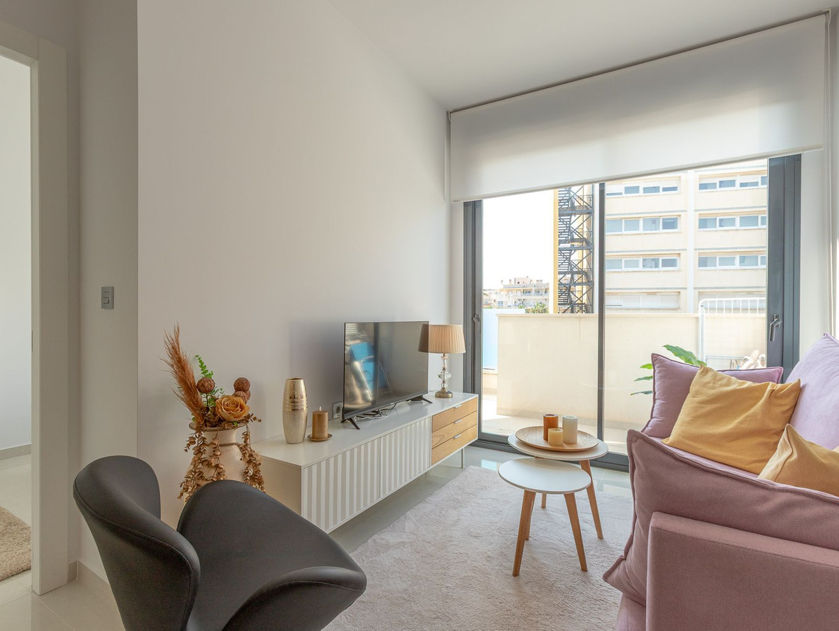 Se vende Apartamento en Planta Última de 1 dormitorios en Costa Blanca, Alicante, España