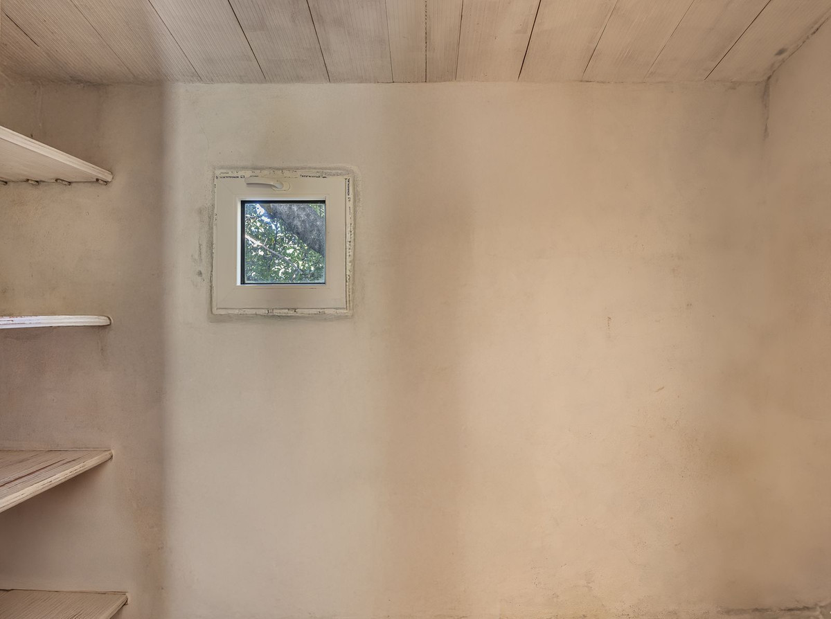 Se vende Finca - Cortijo de 2 dormitorios en Costa Del Sol, Málaga, España