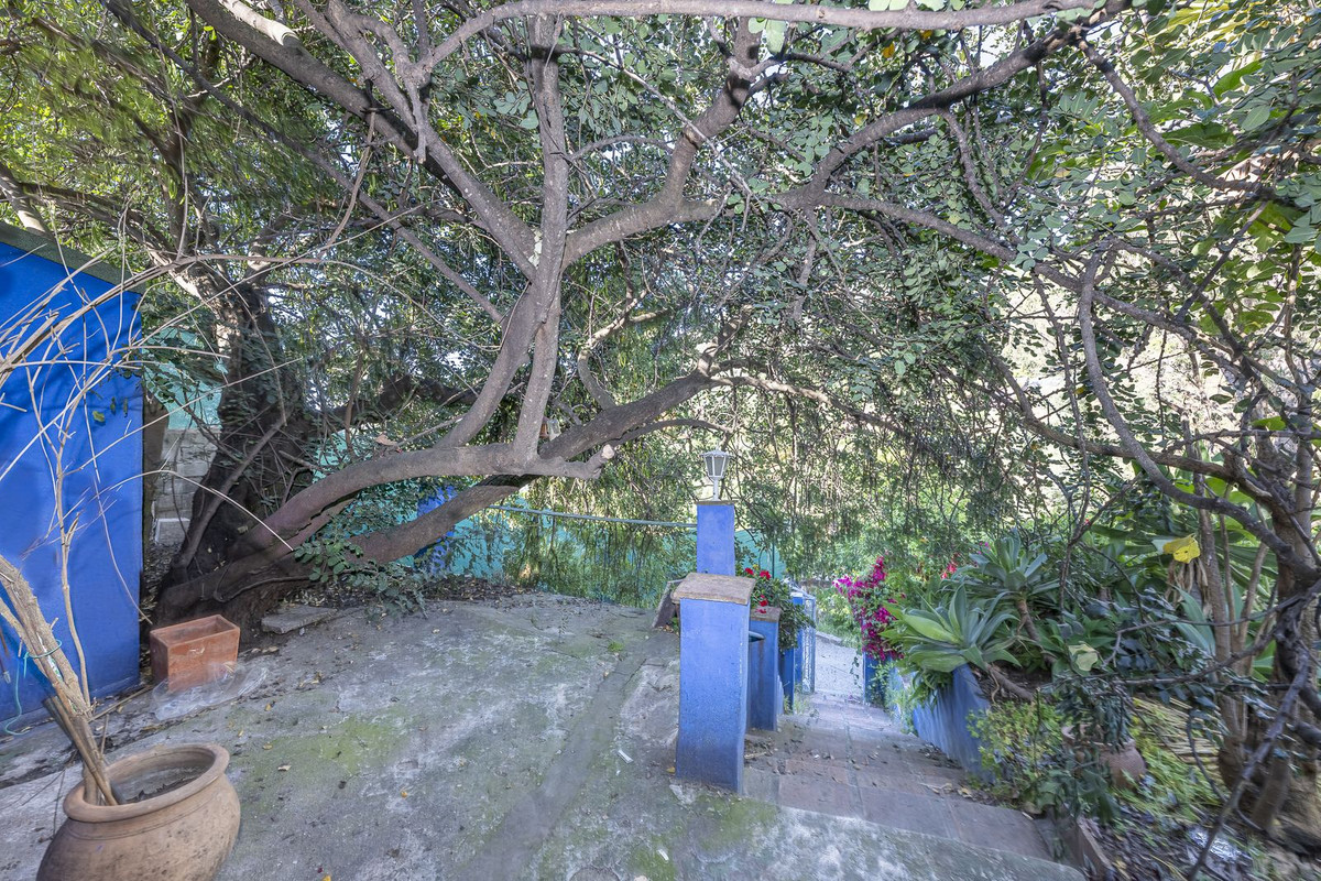 Se vende Finca - Cortijo de 2 dormitorios en Costa Del Sol, Málaga, España