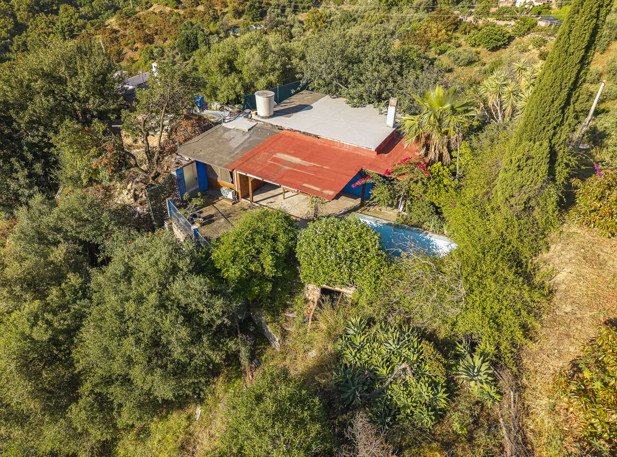 Se vende Finca - Cortijo de 2 dormitorios en Costa Del Sol, Málaga, España
