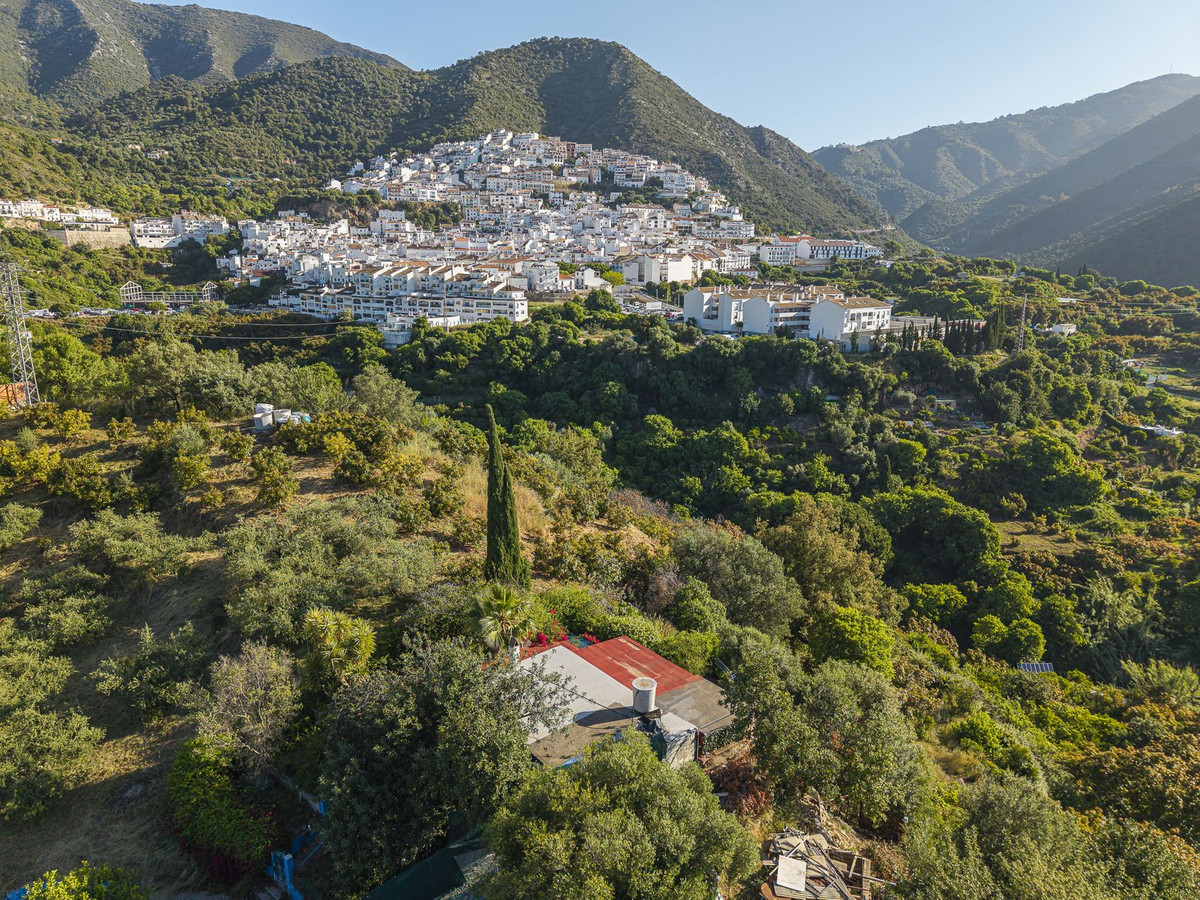 Se vende Finca - Cortijo de 2 dormitorios en Costa Del Sol, Málaga, España