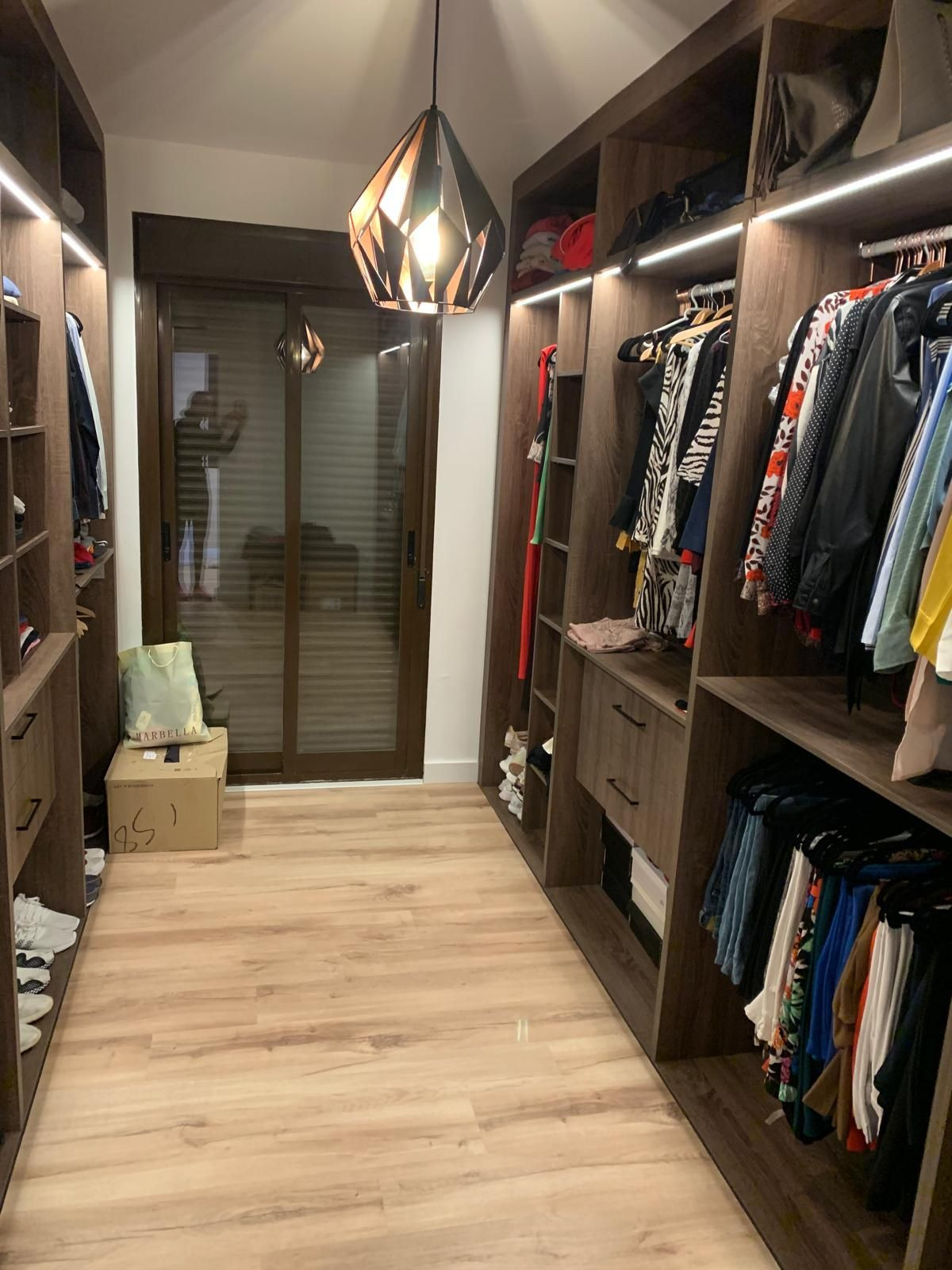 Se vende Apartamento Planta Media de 4 dormitorios en Costa Del Sol, Málaga, España