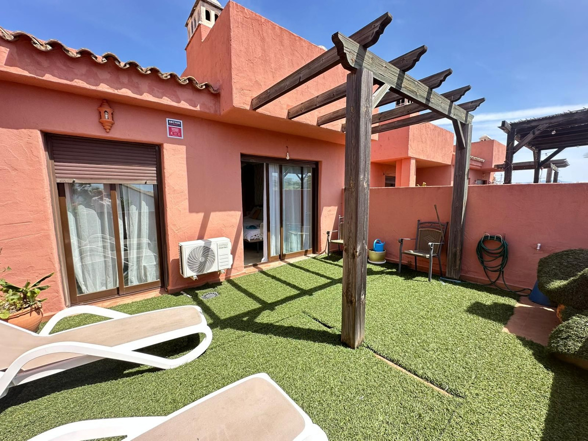 Se vende Apartamento Planta Media de 4 dormitorios en Costa Del Sol, Málaga, España