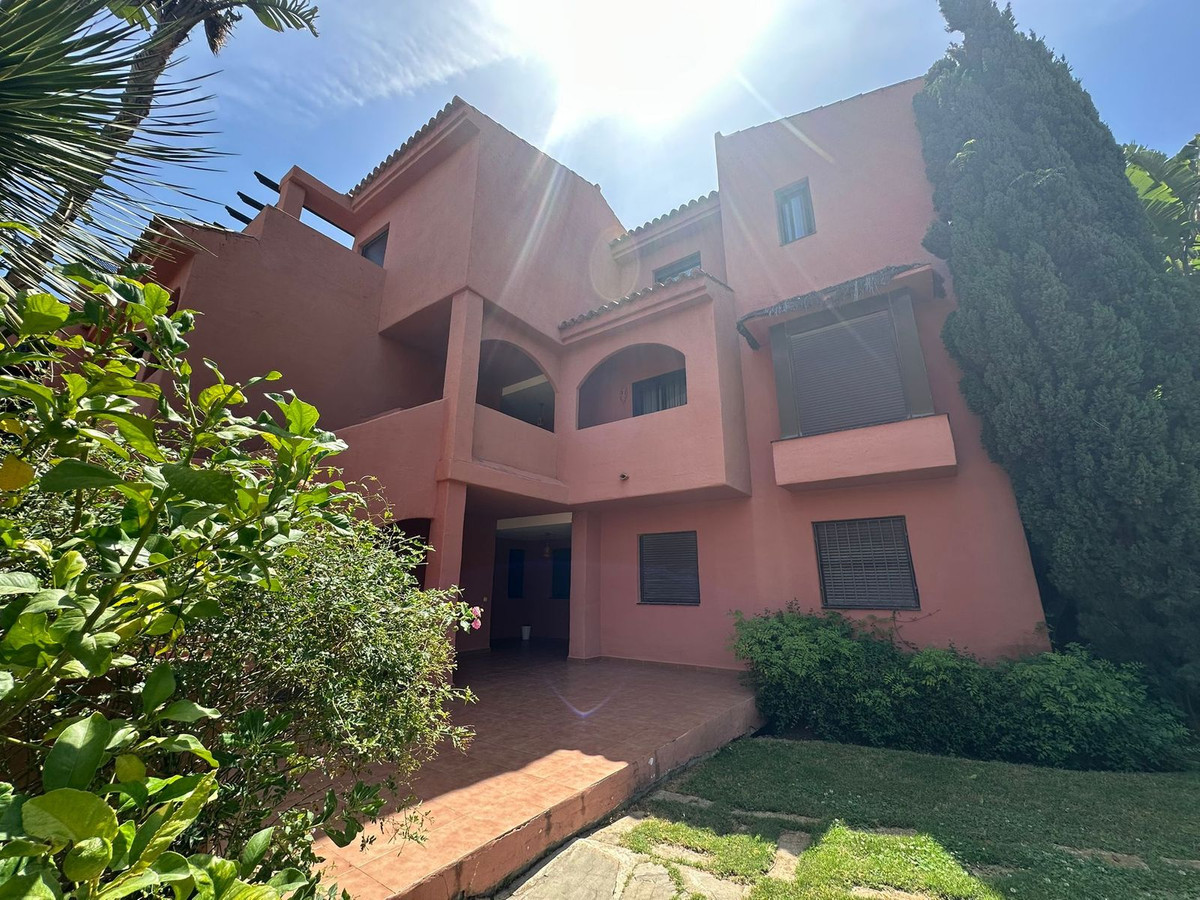 Se vende Apartamento Planta Media de 4 dormitorios en Costa Del Sol, Málaga, España
