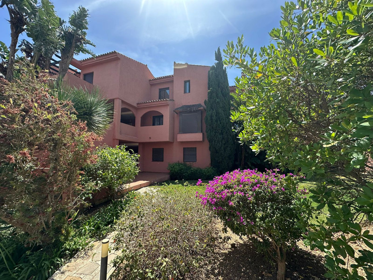 Se vende Apartamento Planta Media de 4 dormitorios en Costa Del Sol, Málaga, España