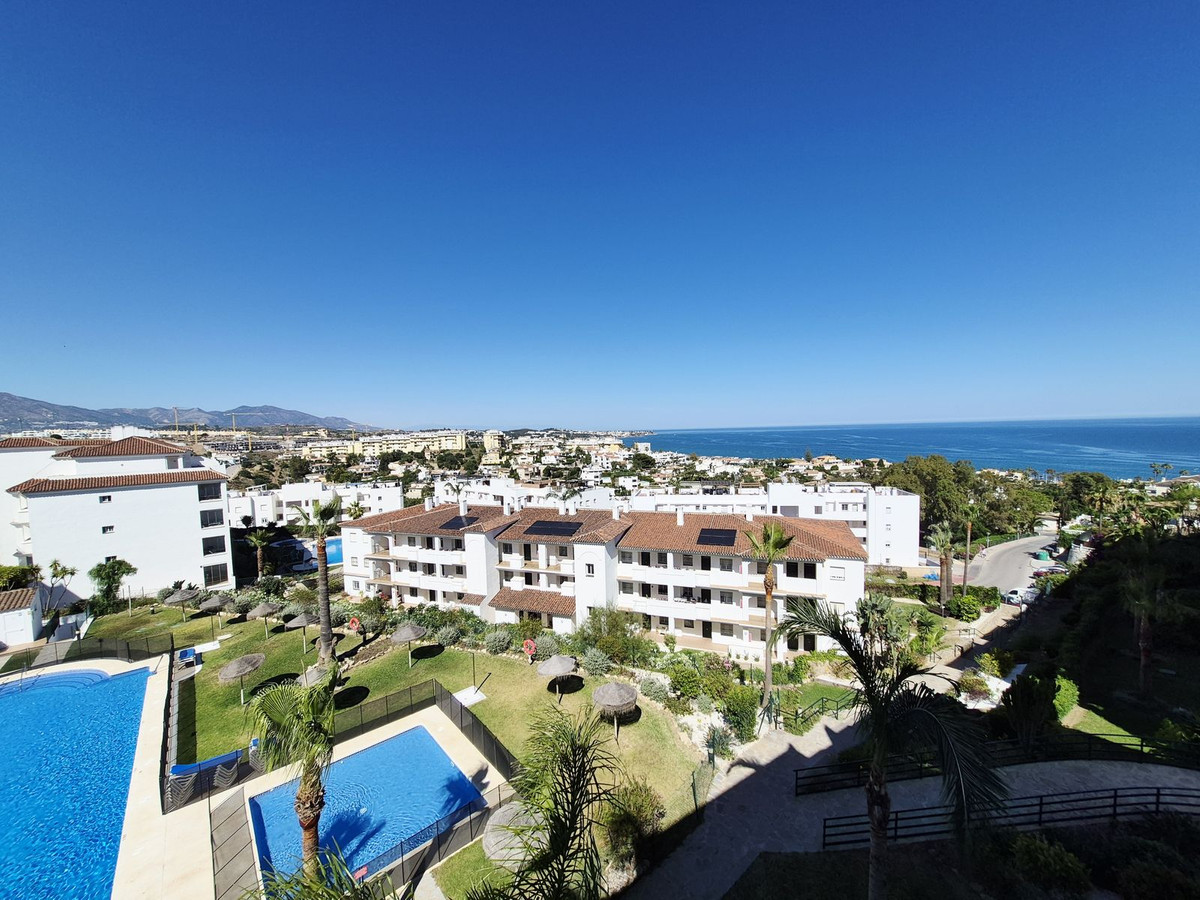 Se vende Apartamento Planta Media de 2 dormitorios en Costa Del Sol, Málaga, España