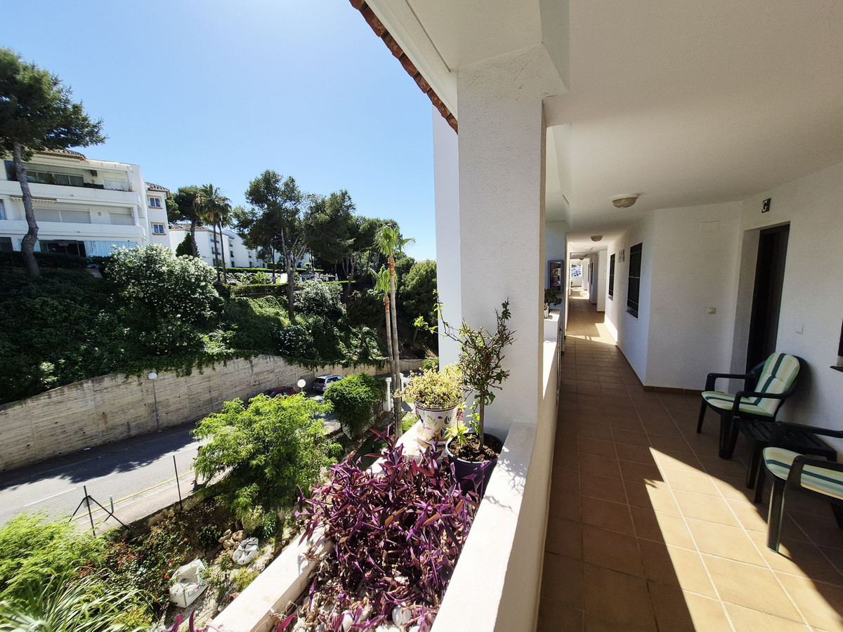 Se vende Apartamento Planta Media de 2 dormitorios en Costa Del Sol, Málaga, España