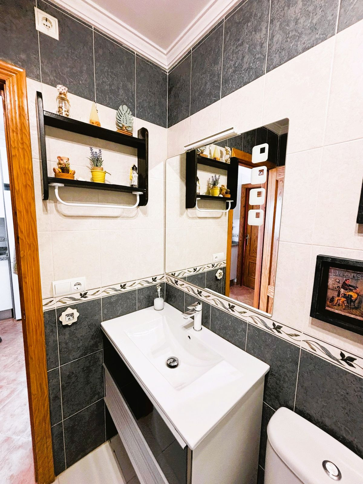 2 Bed Apartment for sale in La Cala De Mijas Costa Del Sol, Málaga, Spain