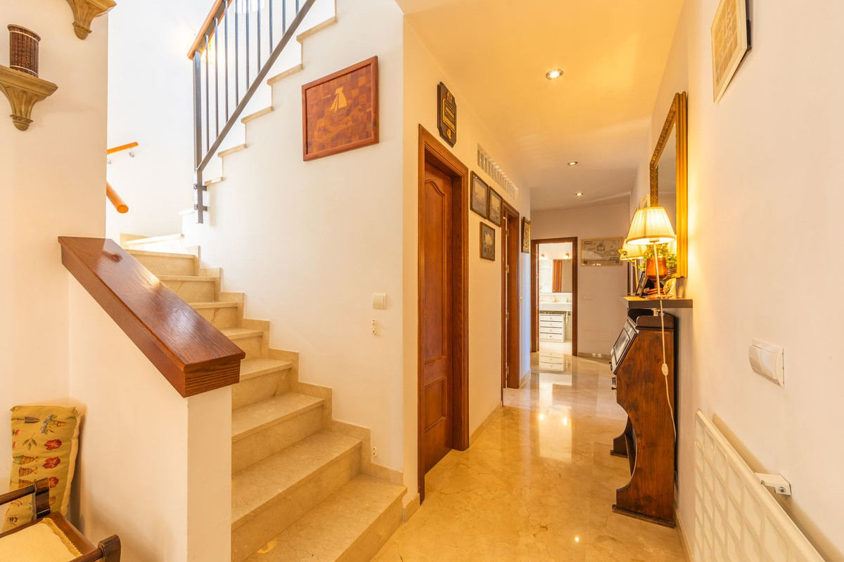 3 Bed Townhouse for sale in La Duquesa Costa Del Sol, Málaga, Spain