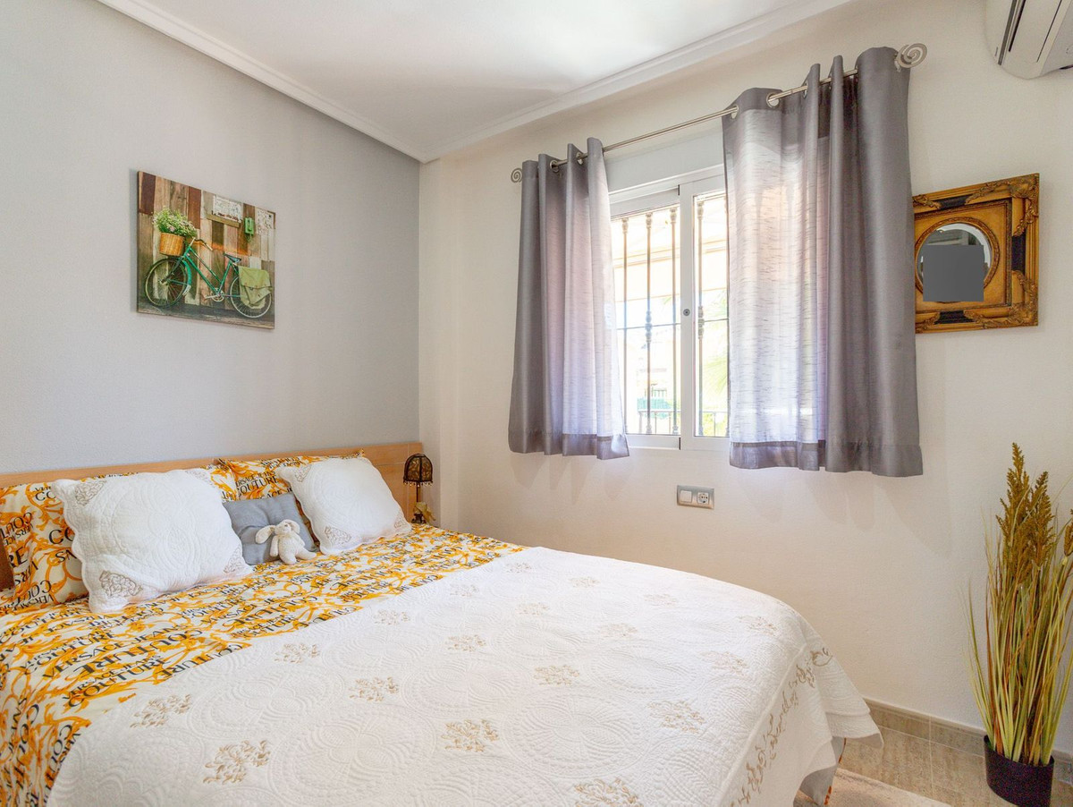 2 Bed Townhouse for sale in Orihuela Costa Costa Blanca, Alicante, Spain