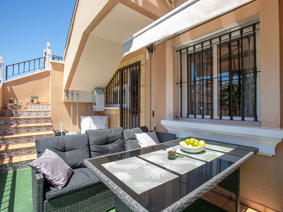 2 Bed Townhouse for sale in Orihuela Costa Costa Blanca, Alicante, Spain