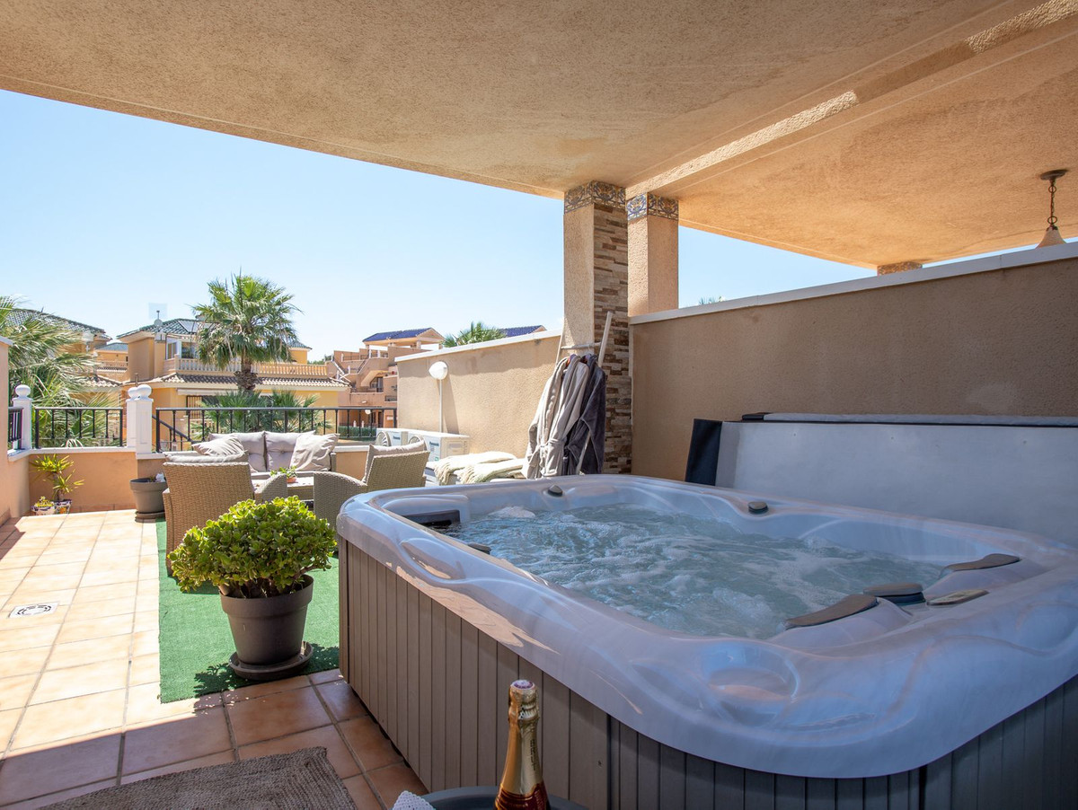2 Bed Townhouse for sale in Orihuela Costa Costa Blanca, Alicante, Spain