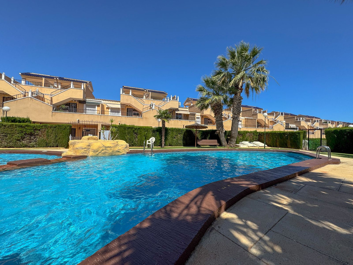 2 Bed Townhouse for sale in Orihuela Costa Costa Blanca, Alicante, Spain