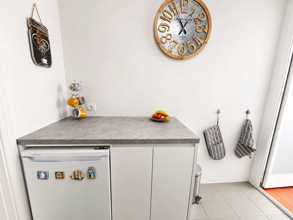 Se vende Apartamento Planta Media de 2 dormitorios en Costa Del Sol, Málaga, España