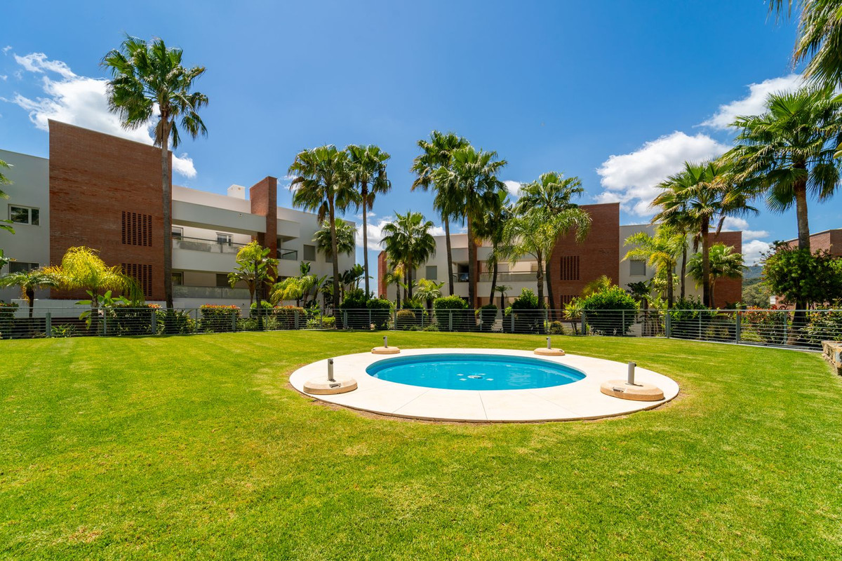2 Bed Apartment for sale in Los Arqueros Costa Del Sol, Málaga, Spain