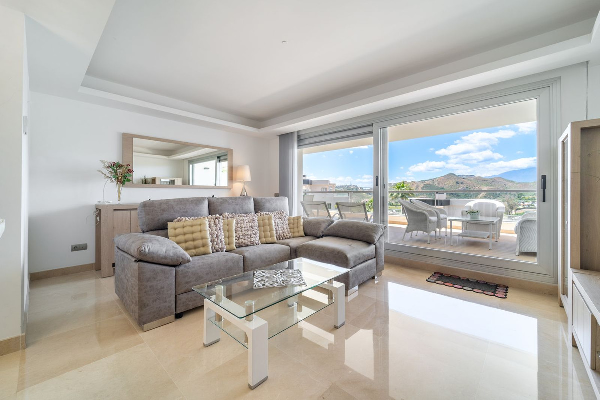 2 Bed Apartment for sale in Los Arqueros Costa Del Sol, Málaga, Spain