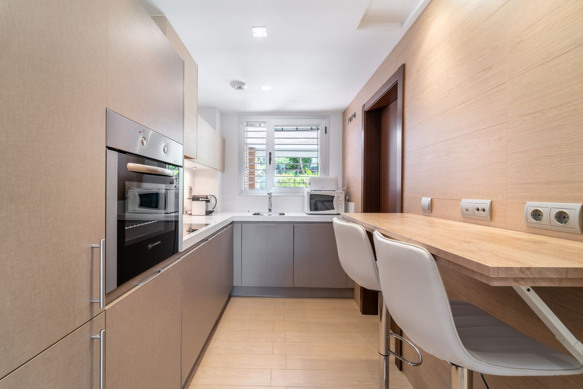 2 Bed Apartment for sale in Los Arqueros Costa Del Sol, Málaga, Spain
