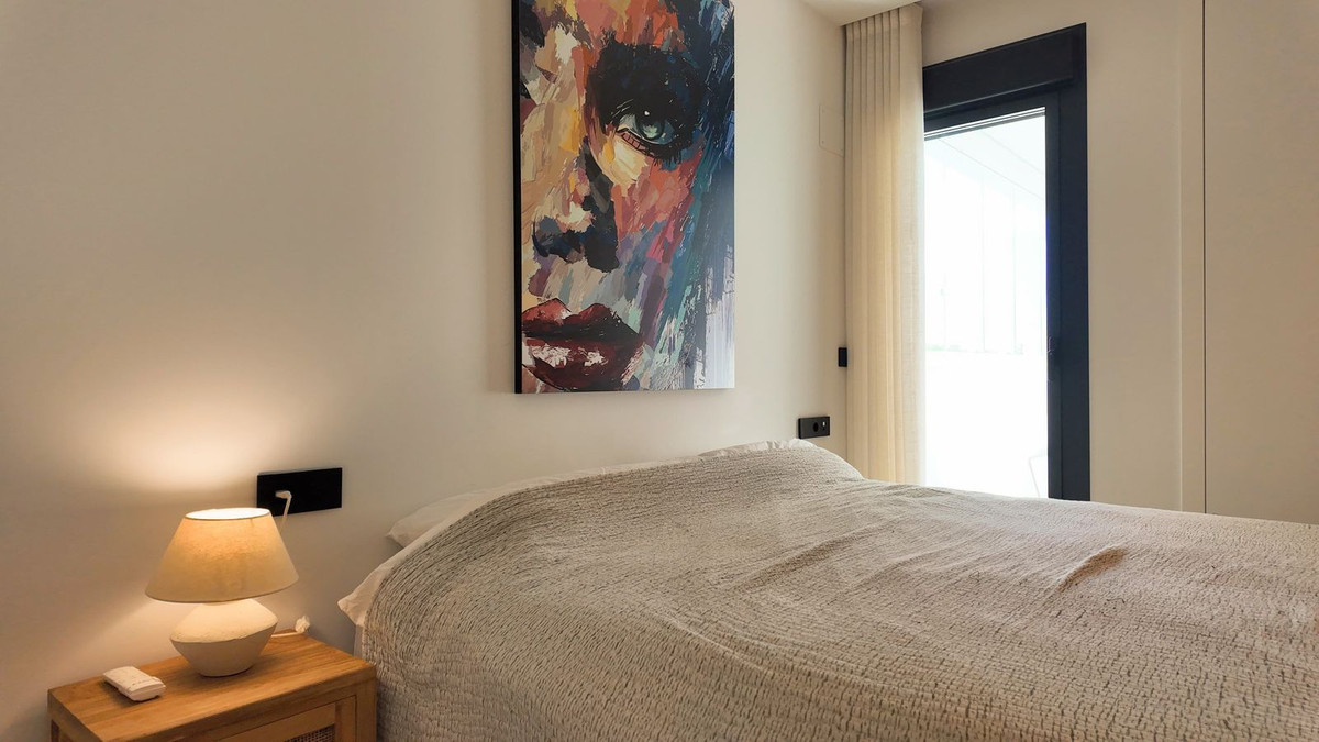 2 Bed Apartment for sale in Estepona Costa Del Sol, Málaga, Spain