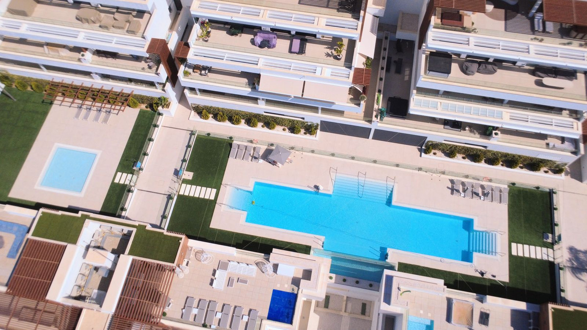 2 Bed Apartment for sale in Estepona Costa Del Sol, Málaga, Spain