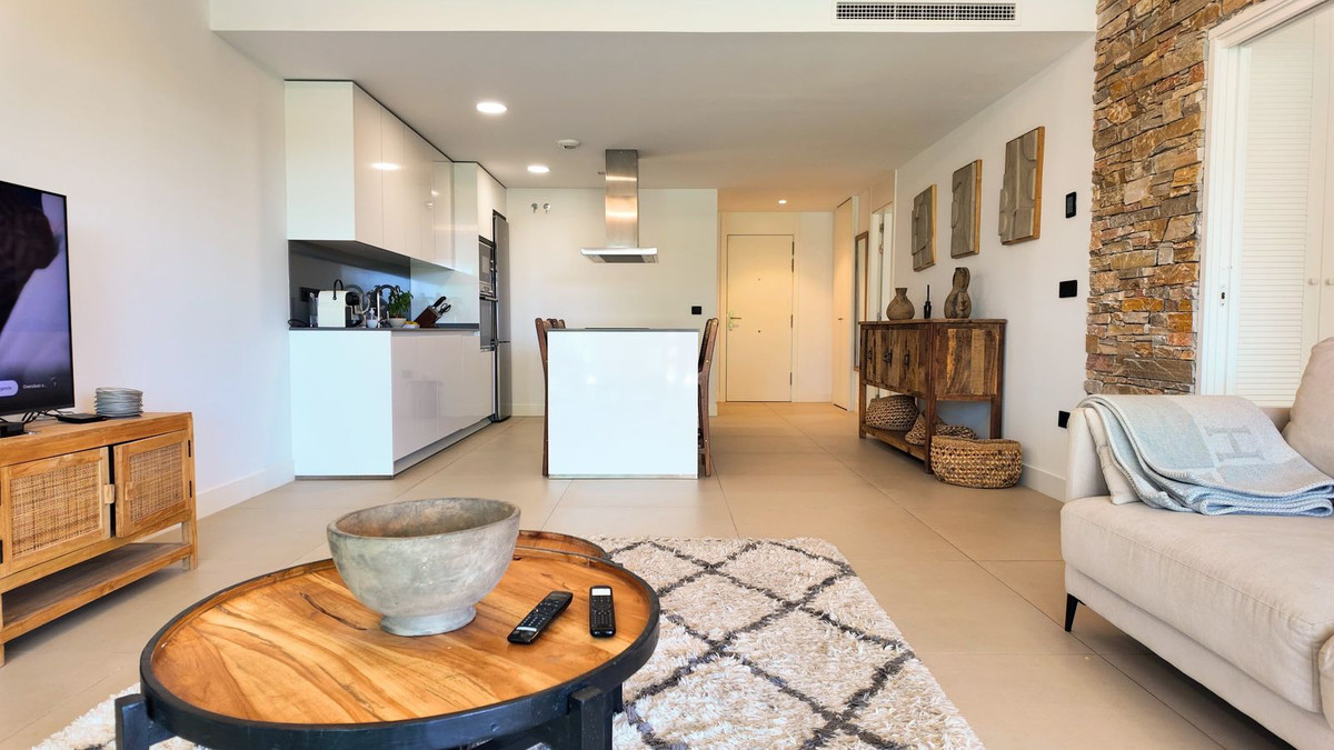 2 Bed Apartment for sale in Estepona Costa Del Sol, Málaga, Spain