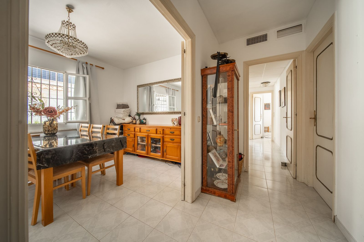 9 Bed Townhouse for sale in El Coto Costa Del Sol, Málaga, Spain