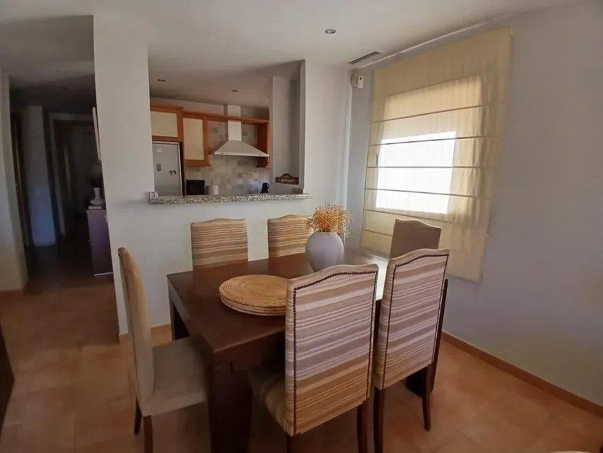 Se vende Apartamento Planta Media de 2 dormitorios en Costa Del Sol, Málaga, España
