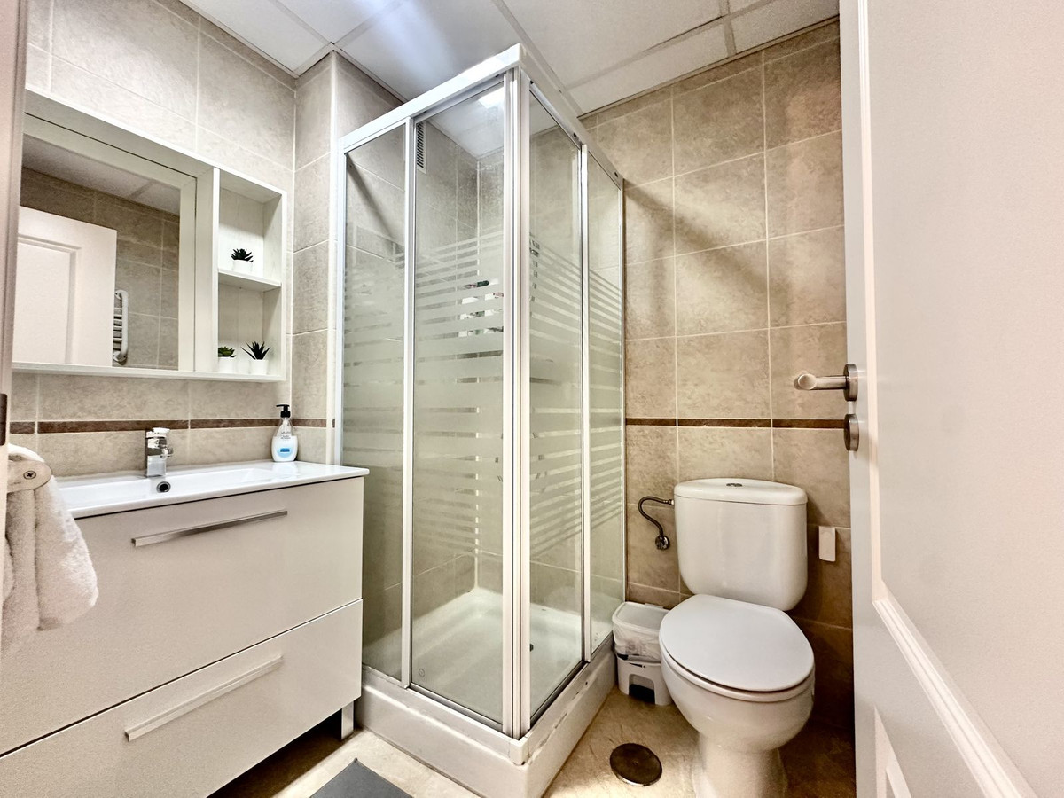 2 Bed Apartment for sale in Riviera Del Sol Costa Del Sol, Málaga, Spain
