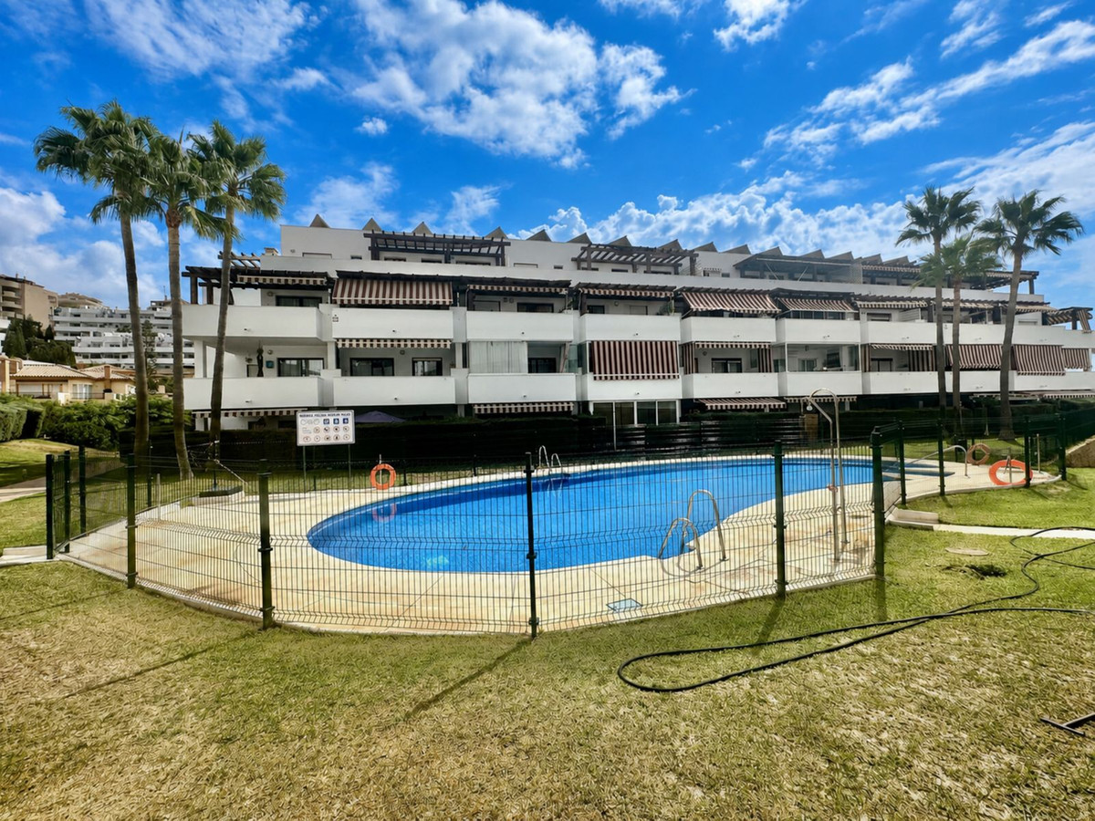 2 Bed Apartment for sale in Riviera Del Sol Costa Del Sol, Málaga, Spain